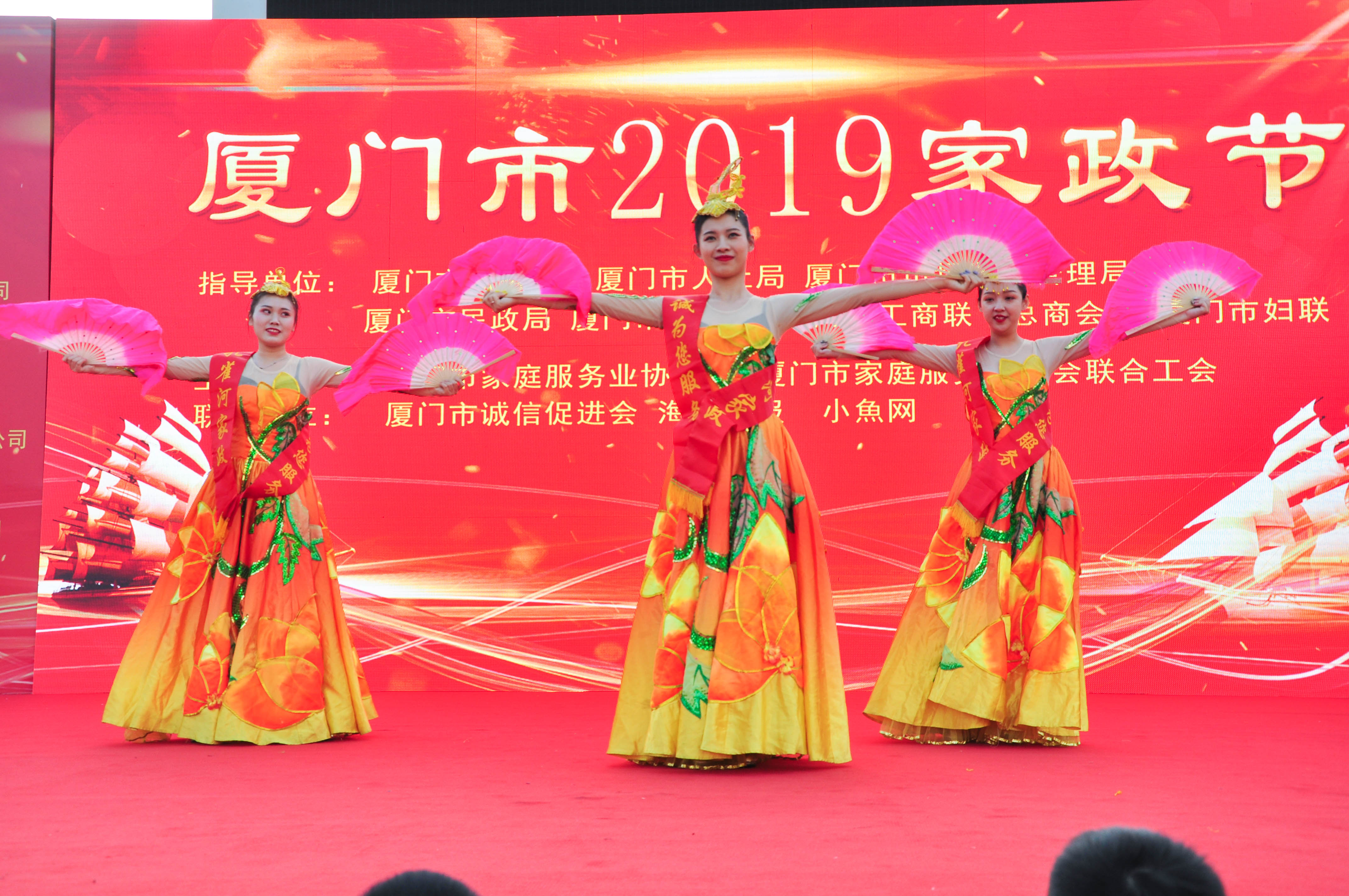 gЦZ(y)һʮ˰ˇRψ(chng)ȸBTеü(ji)